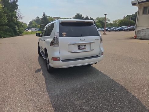 Used 2015 Lexus GX 460 Luxury AWD/4WD image 13