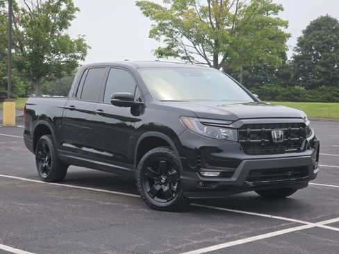 Used 2024 Honda Ridgeline Black Edition image 2