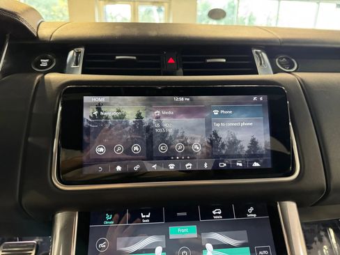 Used 2021 Land Rover Range Rover Sport SVR image 27