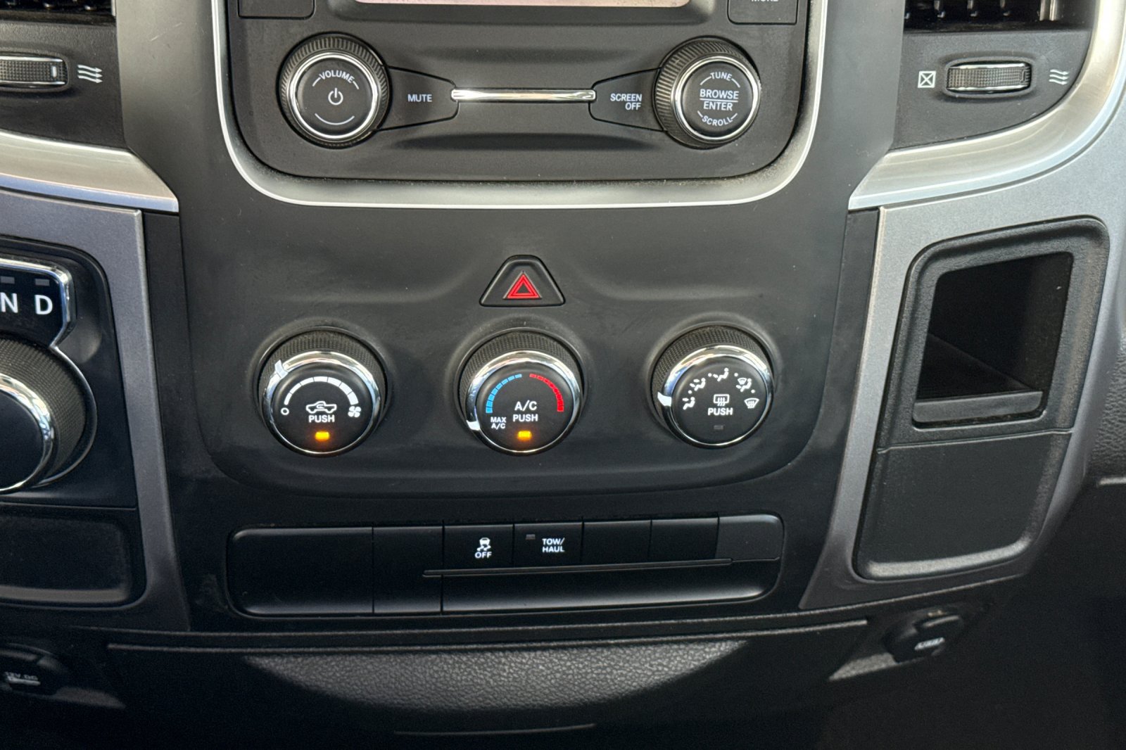 Used 2024 RAM 1500 Classic SLT RWD image 29