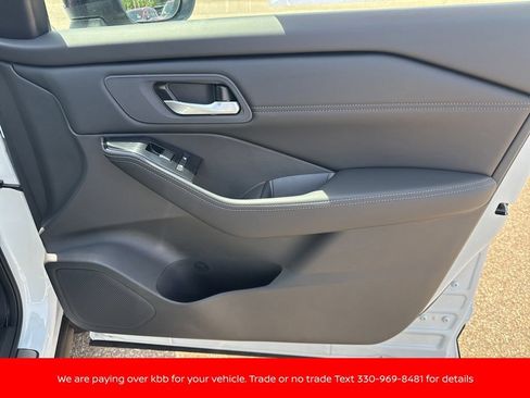 New 2026 Nissan Rogue Dark Armor AWD/4WD image 24
