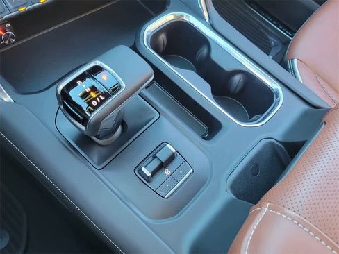 Used 2024 GMC Sierra 1500 Denali Ultimate image 20