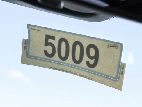 New 2025 Jeep Grand Cherokee Limited w/ Black Appearance Package image 28