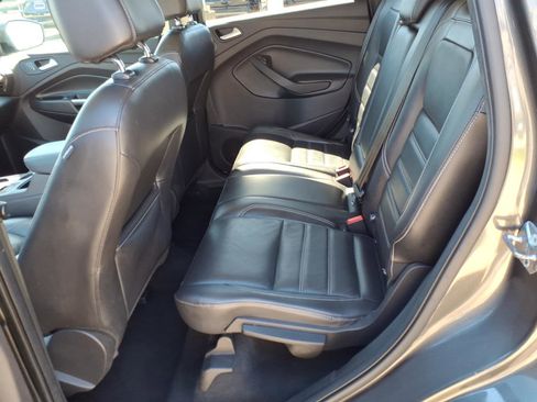 Used 2017 Ford Escape Titanium image 13