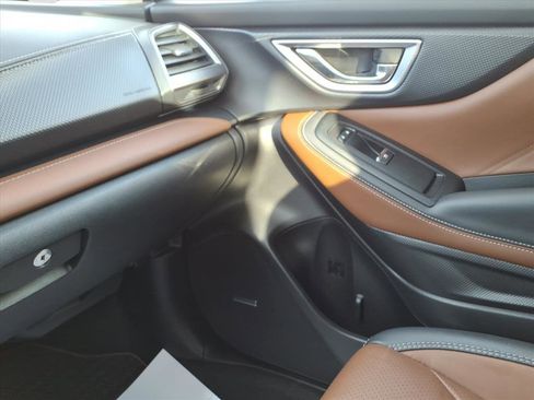 Used 2023 Subaru Forester Touring w/ Popular Package #2 image 25