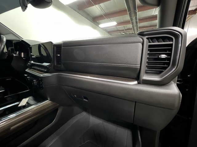 Certified 2025 Chevrolet Silverado 1500 RST w/ Rally Edition AWD/4WD image 30