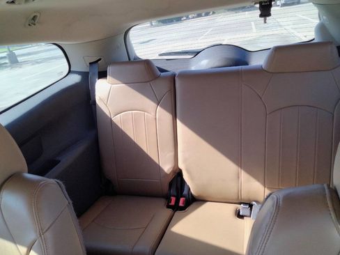 Used 2015 Buick Enclave Leather image 13