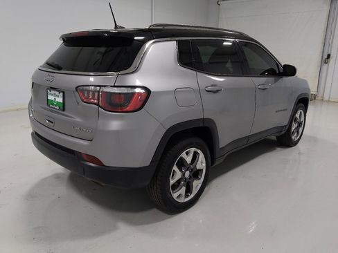 Used 2020 Jeep Compass Limited AWD/4WD image 9