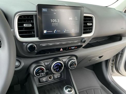 New 2026 Hyundai Venue SEL image 7