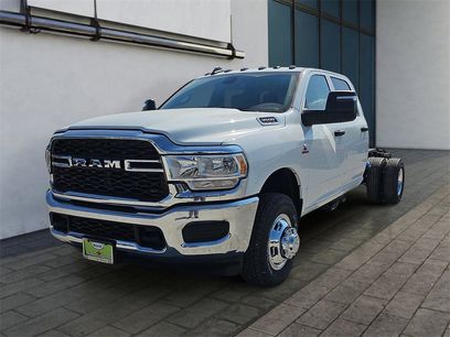 New 2024 RAM 3500 Tradesman w/ Chrome Appearance Group