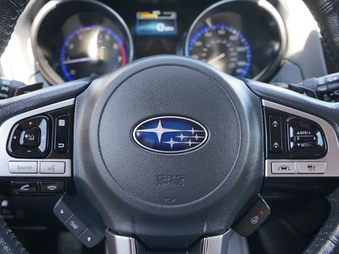 Used 2017 Subaru Outback 2.5i Touring AWD/4WD image 27