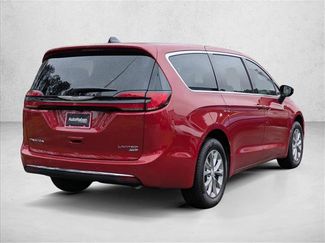 New 2026 Chrysler Pacifica Limited video 2