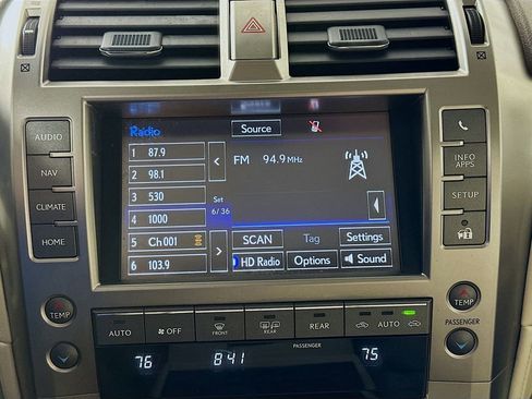 Used 2019 Lexus GX 460 Premium image 18