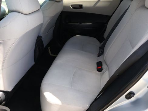 Used 2022 Toyota Corolla Cross LE w/ Moonroof Package image 20