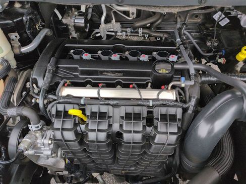 Used 2019 Dodge Journey SE FWD image 36