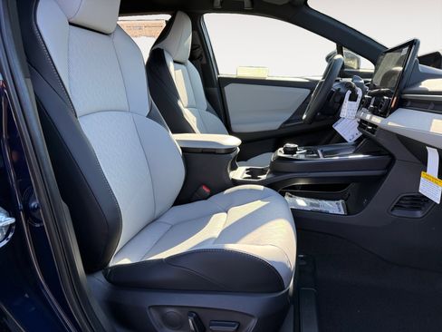 New 2026 Subaru Solterra Limited XT image 19