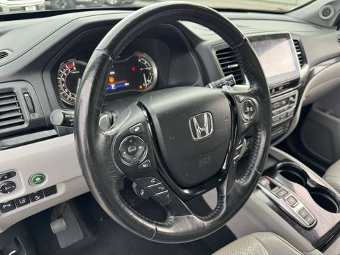 Used 2016 Honda Pilot Elite image 30