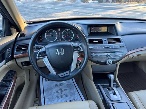 Used 2011 Honda Accord EX-L image 21