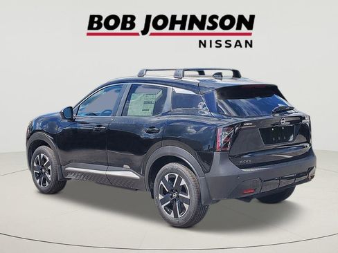 New 2026 Nissan Kicks SV w/ SV Premium Package AWD/4WD image 5