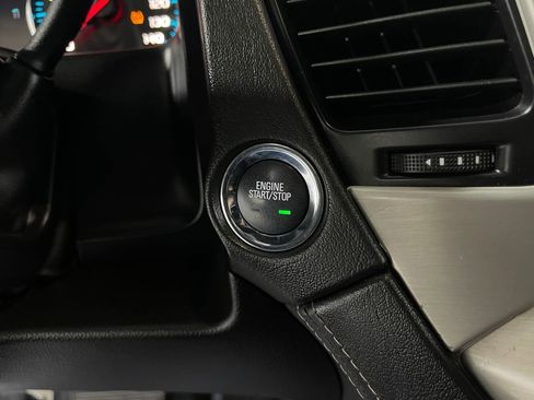 Used 2019 GMC Yukon Denali image 24