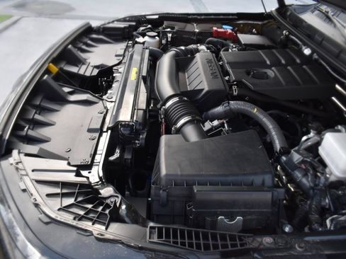 Used 2025 Nissan Frontier SV RWD image 23