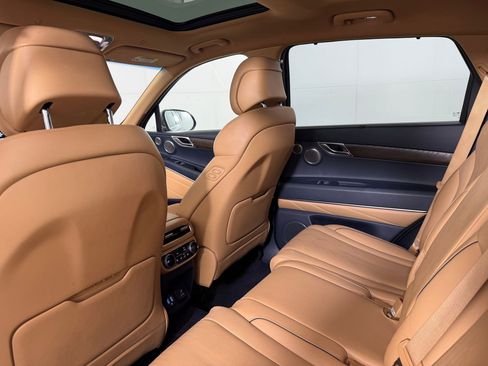 Used 2023 Genesis GV80 2.5T w/ Prestige Package image 24