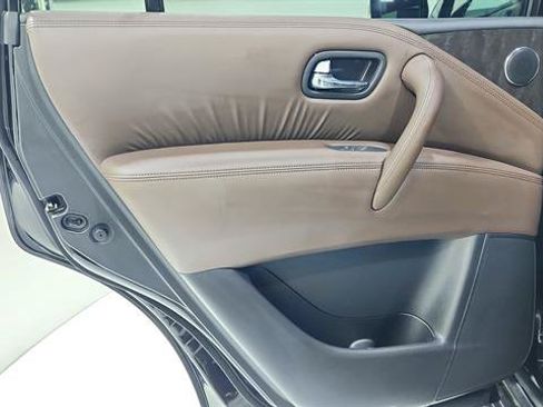 Certified 2023 Nissan Armada Platinum w/ Captain's Chairs Package RWD image 24