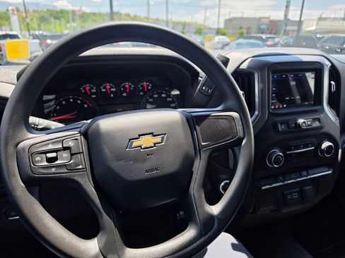 Used 2024 Chevrolet Silverado 2500 W/T AWD/4WD image 18