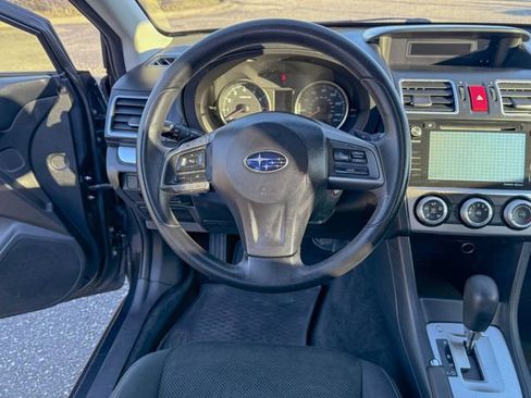 Used 2015 Subaru Crosstrek 2.0i Premium image 14