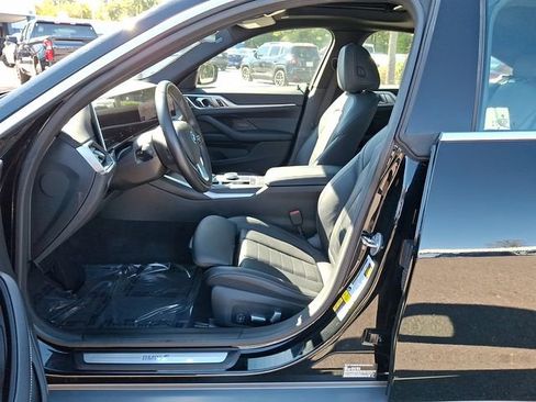 Used 2023 BMW i4 eDrive40 w/ Premium Package image 17