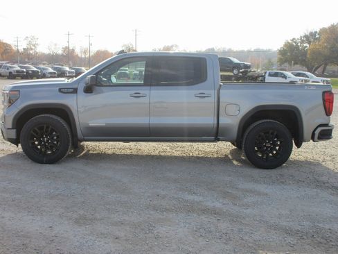 New 2026 GMC Sierra 1500 Elevation image 10