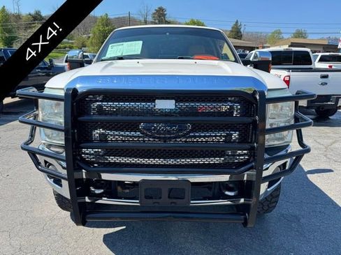 Used 2011 Ford F250 Lariat w/ Lariat Interior Pkg AWD/4WD image 6