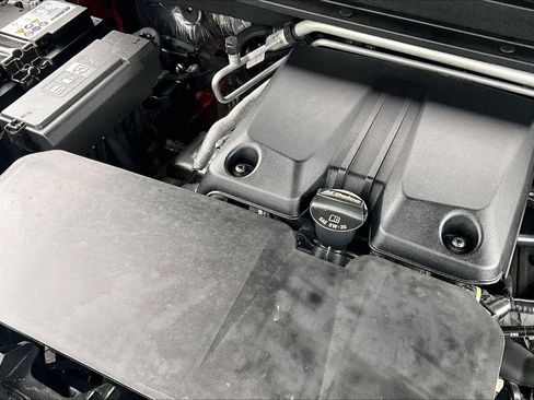 Used 2024 Chevrolet Colorado LT w/ LT Convenience Package image 35