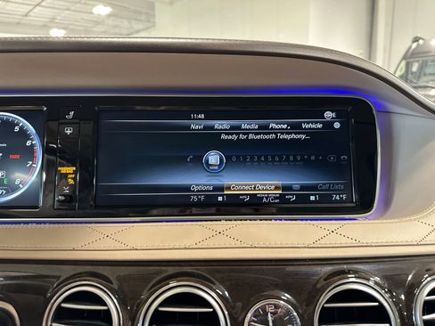 Used 2017 Mercedes-Benz S 550 Sedan image 30