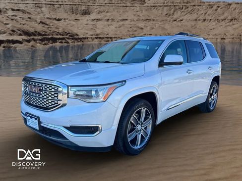 Used 2017 GMC Acadia Denali w/ Technology Package image 1