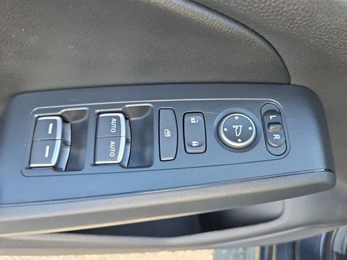 Certified 2024 Honda Civic EX-L image 19