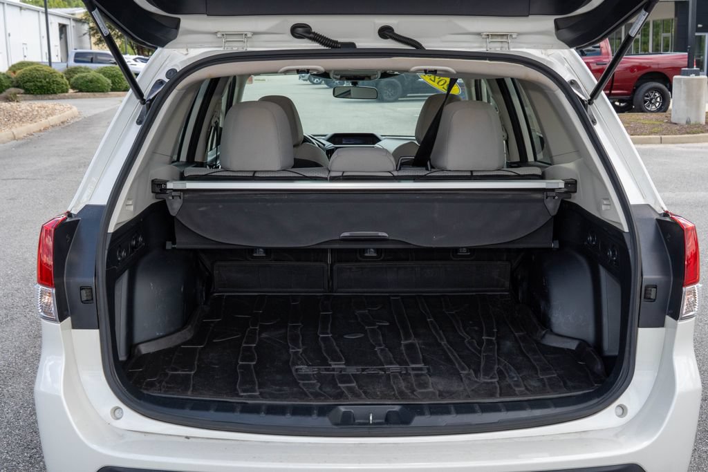 Used 2024 Subaru Forester Premium AWD/4WD image 9