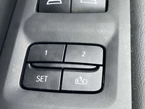 Used 2023 Chevrolet Tahoe LT w/ Luxury Package image 26