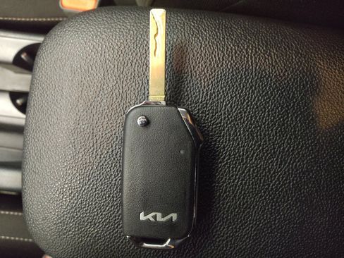 Used 2024 Kia Forte LX FWD image 32