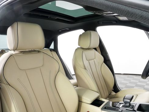 Used 2023 Audi A4 2.0T Premium w/ Convenience Package image 21