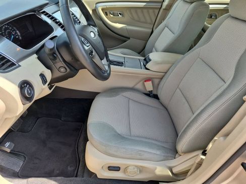 Used 2017 Ford Taurus SEL w/ Equipment Group 201A FWD image 16