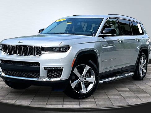 Certified 2021 Jeep Grand Cherokee L Limited w/ Trailer Tow Group (B) AWD/4WD image 22