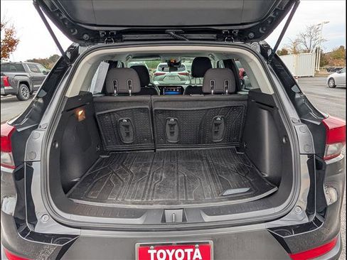 Used 2025 Chevrolet TrailBlazer LT w/ Driver Confidence Package image 18