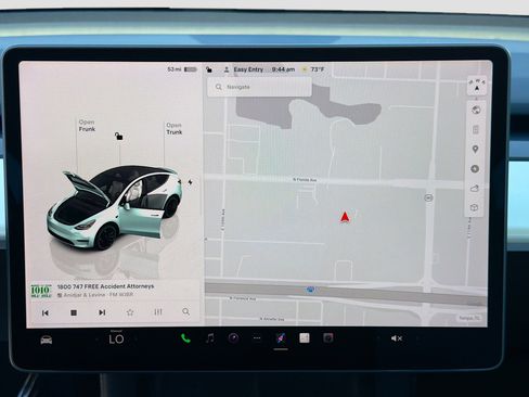 Used 2023 Tesla Model Y Performance AWD/4WD image 32