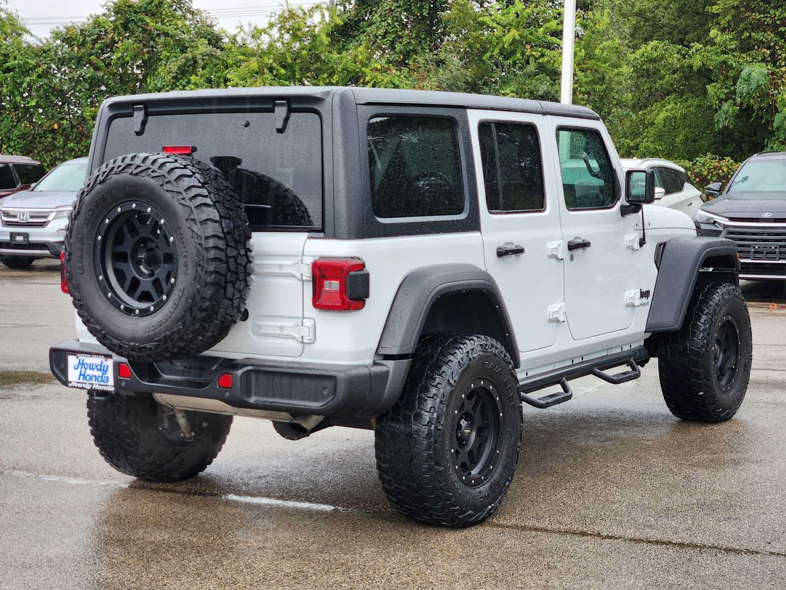 Used 2021 Jeep Wrangler Unlimited Sport w/ LED Headlamp & Fog Lamp Group AWD/4WD image 6