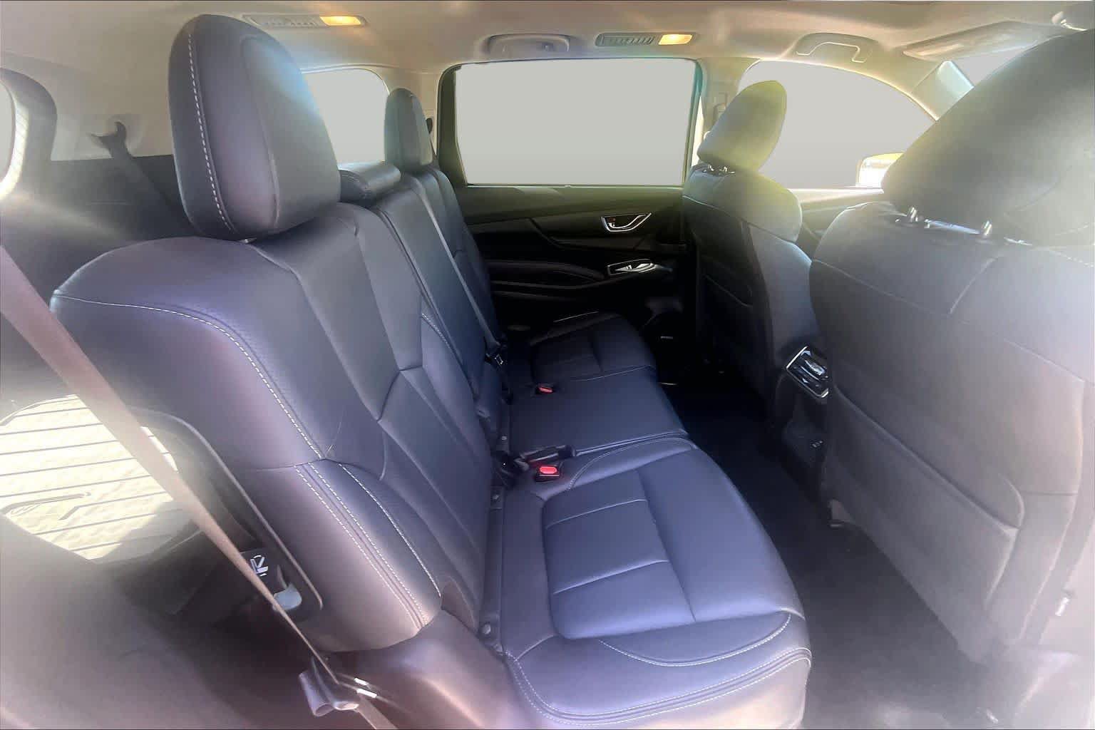 Used 2023 Subaru Ascent Limited w/ Technology Package AWD/4WD image 21