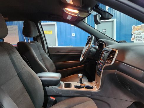 Used 2015 Jeep Grand Cherokee Laredo w/ Quick Order Package 23E image 14