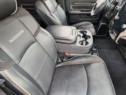 Used 2023 RAM 2500 Laramie AWD/4WD image 25