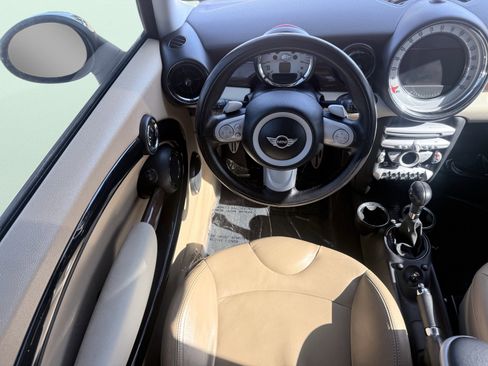 Used 2010 MINI Cooper S w/ Premium Pkg image 31