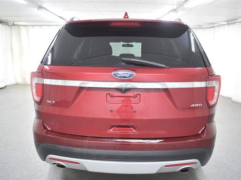 Used 2016 Ford Explorer XLT AWD/4WD image 5